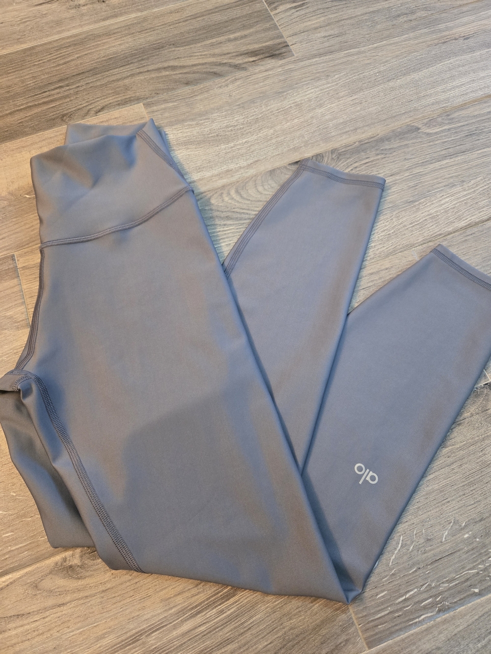 ALO Yoga High-Waist Gray Leggings